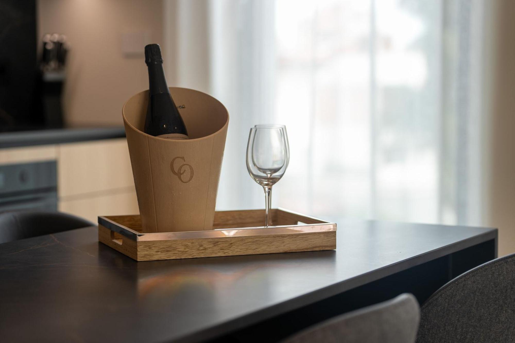 The Q Bliss - Your New 4-Star Hideaway With A Garage Rovinj Ngoại thất bức ảnh