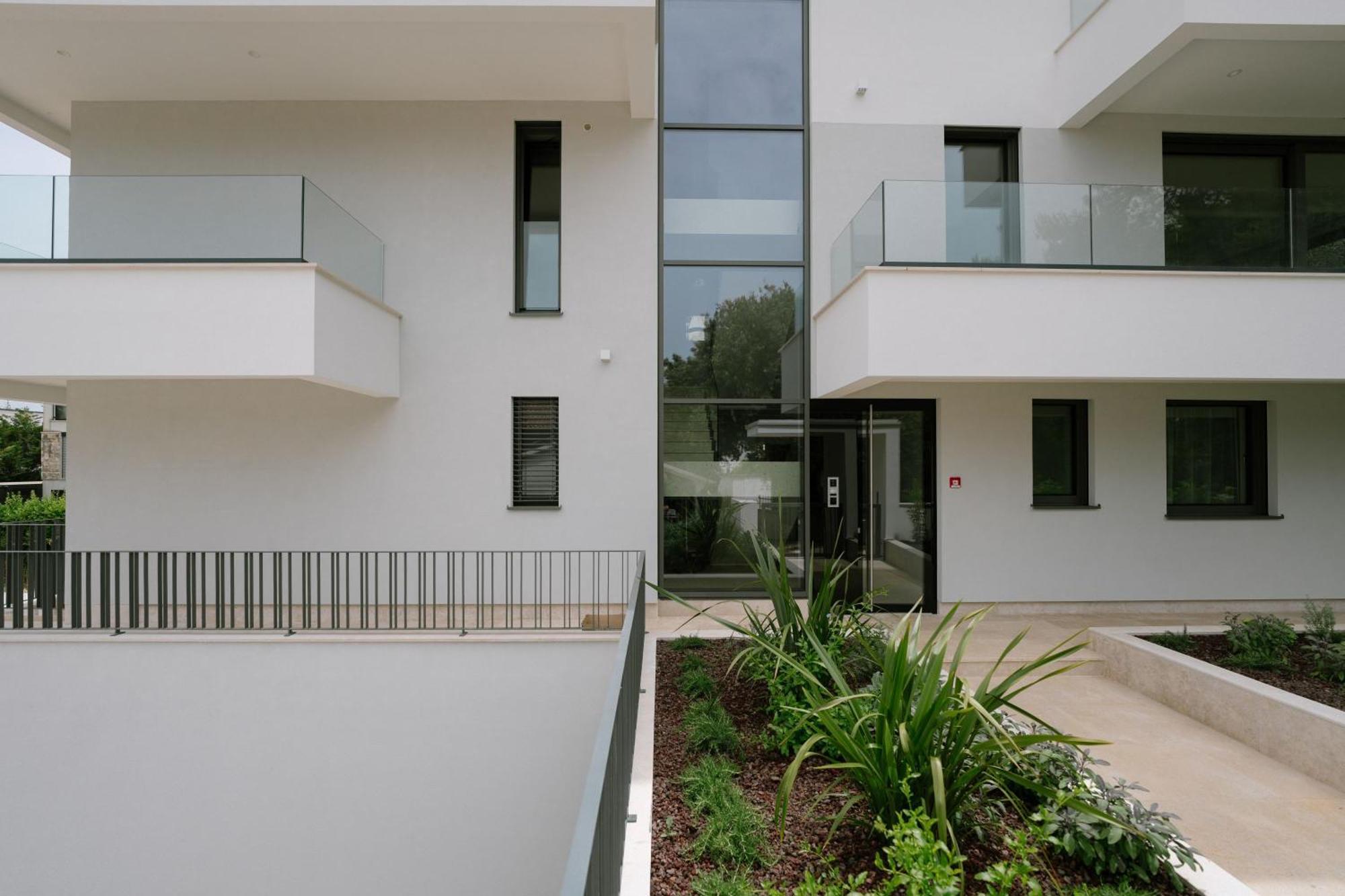 The Q Bliss - Your New 4-Star Hideaway With A Garage Rovinj Ngoại thất bức ảnh