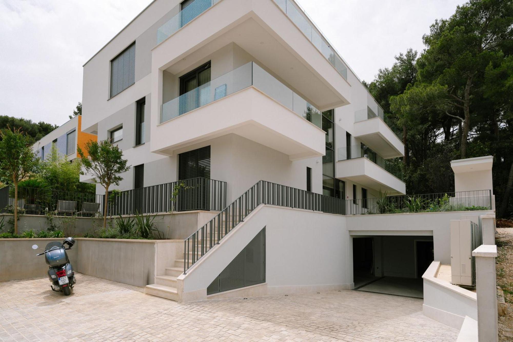 The Q Bliss - Your New 4-Star Hideaway With A Garage Rovinj Ngoại thất bức ảnh