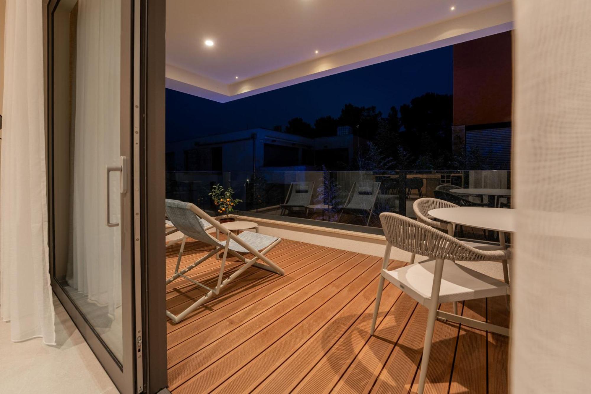 The Q Bliss - Your New 4-Star Hideaway With A Garage Rovinj Ngoại thất bức ảnh